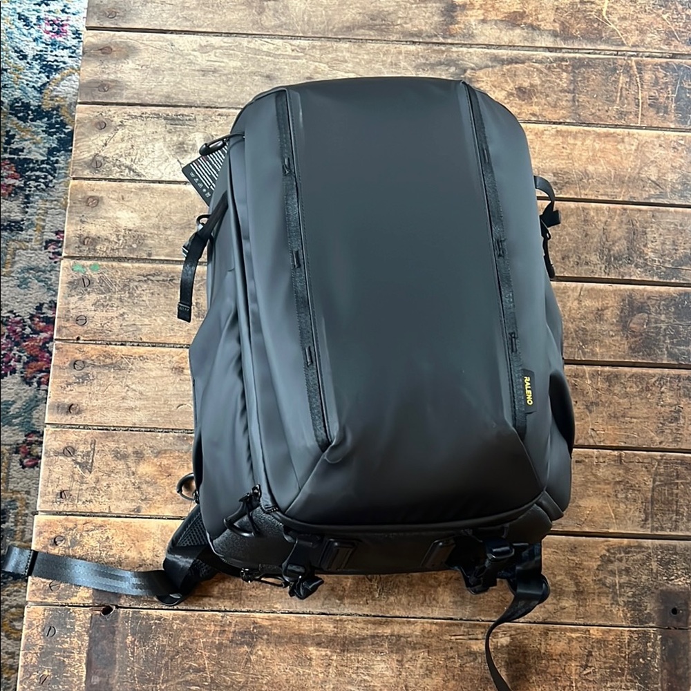 NWT Raleno Camera hard shell back pack